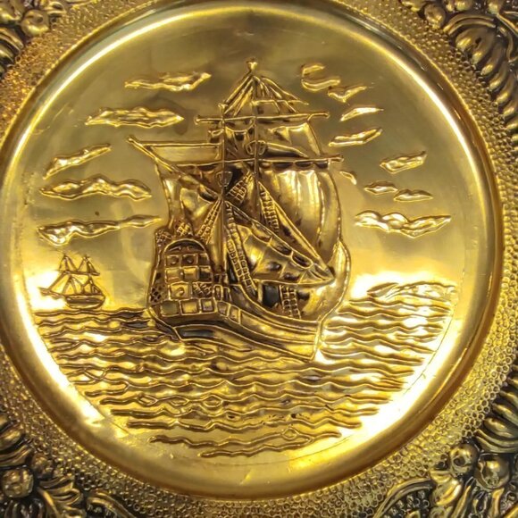 Vintage Metal Brass 14” Tin Wall Hanging Ship Plate - Picture 3 of 5